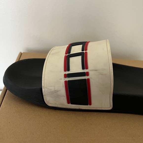 Gucci Sandals - Picture 5 of 7